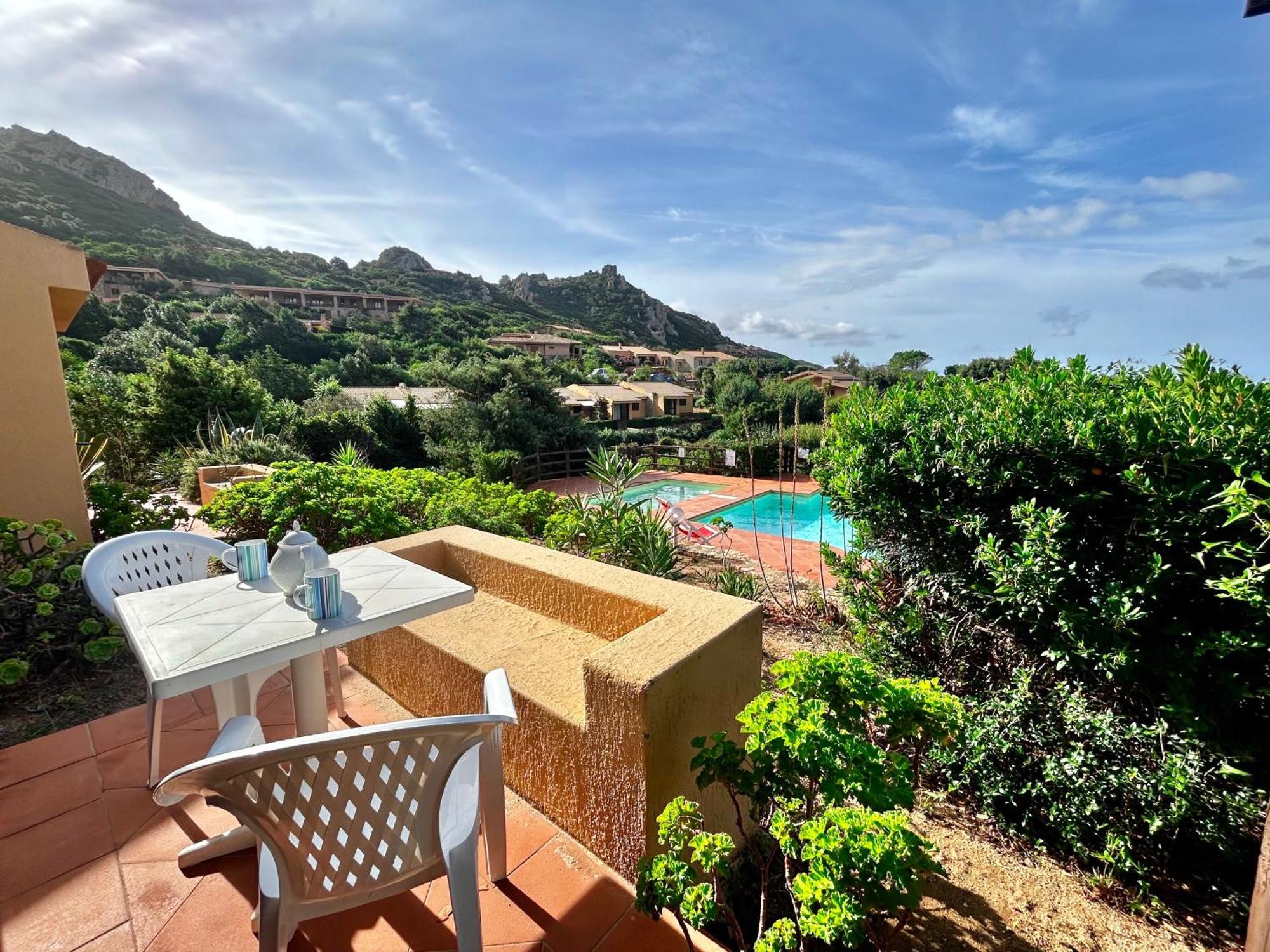 Residence With Swimming-Pool In Costa Paradiso, Apartments 6 Beds With Private Outdoor Area Exterior foto